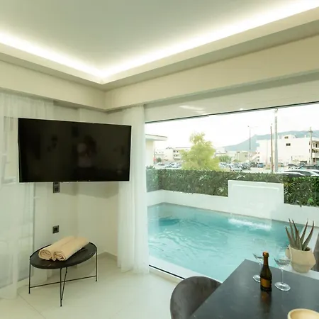 Bequest Gold Luxury Apartament