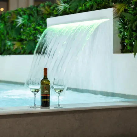 Bequest Gold Luxury Apartamento Corinto