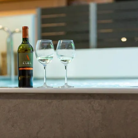 Bequest Gold Luxury Corinth