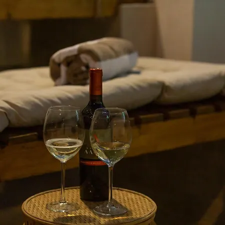 Bequest Gold Luxury * Corinto