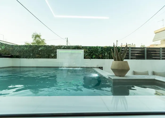 Bequest Gold Luxury Corinth